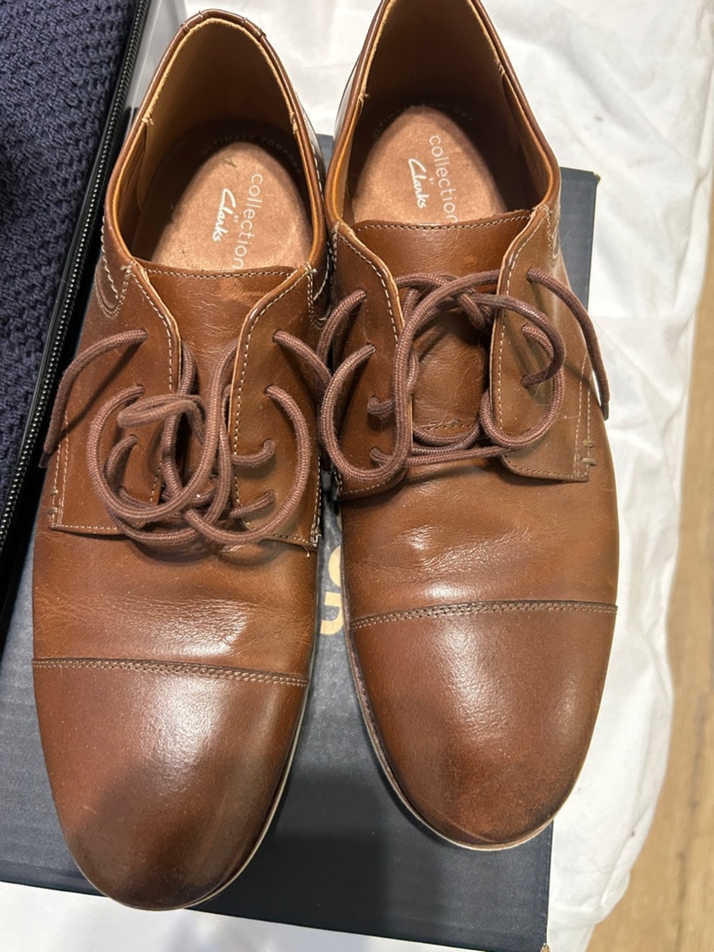 Clarks Men’s Tan Brown Leather Cap-Toe Lace-Up Oxfords